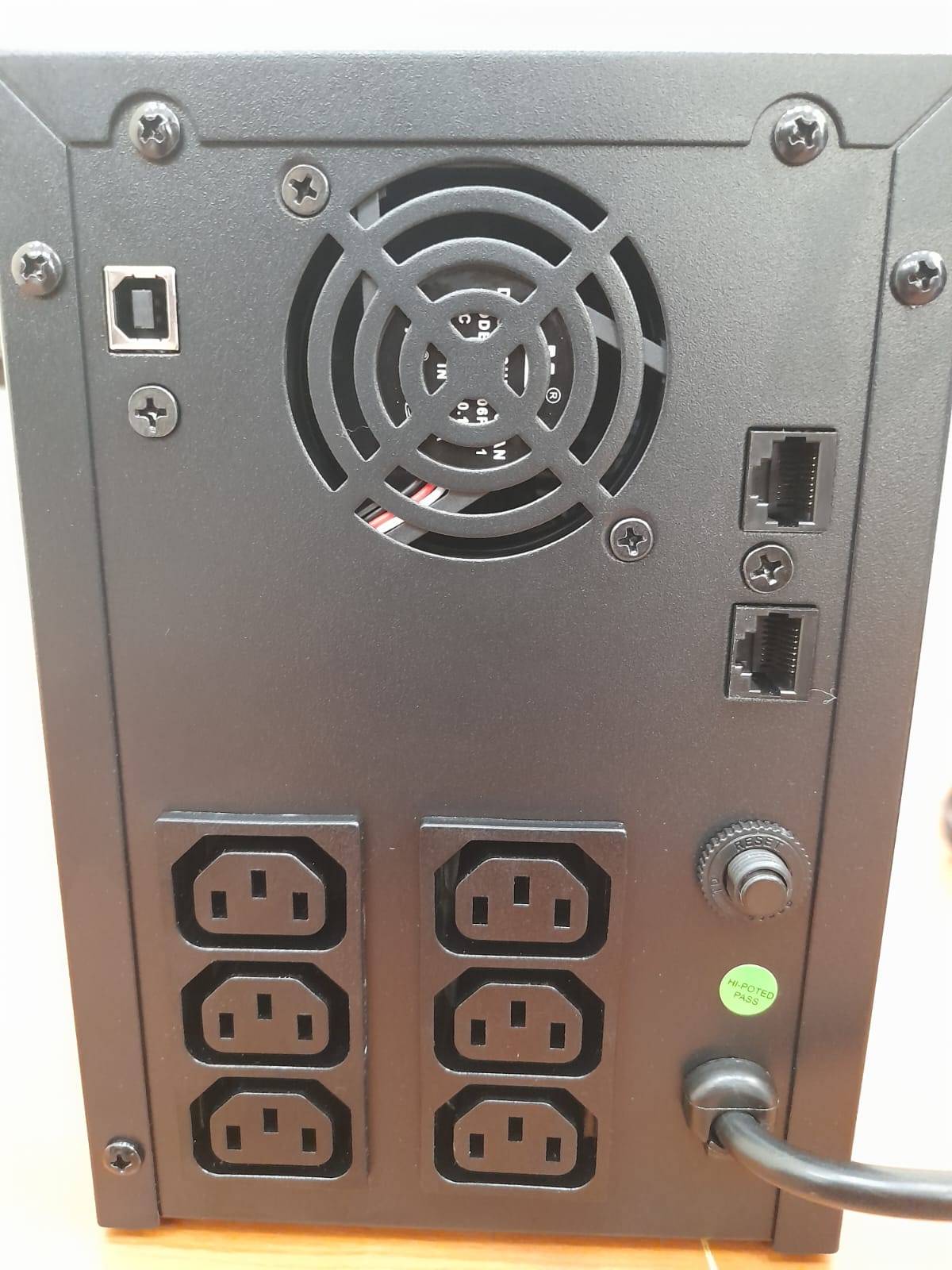 Mecer 3000VA Line Interactive UPS